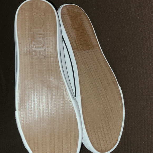 New Hurley lace look slip-ons size 10.5 - Picture 6 of 8